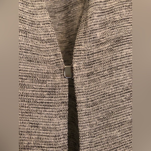 Kasper Long Sweater/Jacket Gray - Picture 5 of 7